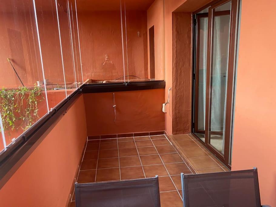 Central Estepona 3 Bed Apt With Pool And Parking Exterior foto
